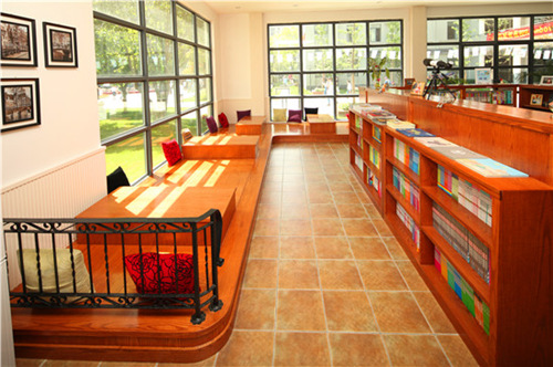 1491355840205309XukD.jpg 书吧1_副本.jpg