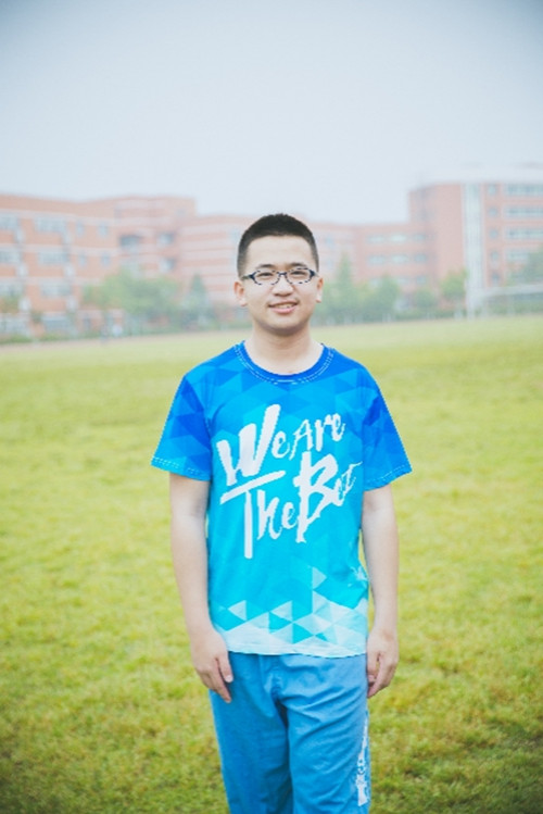 1507706093274943bwZg.jpg 朱洪伟3.jpg