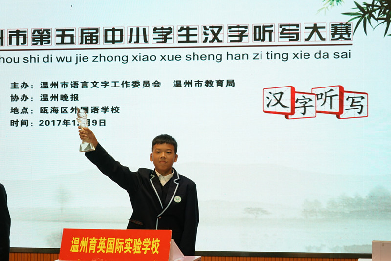 1513062743845576hyuO.jpg 5.jpg