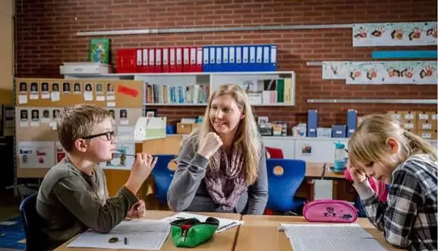 1522742000421906NkFD.jpg 2.jpg