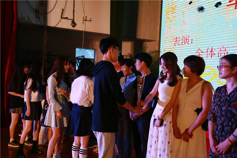 1528703361923698aCSM.jpg 10.jpg